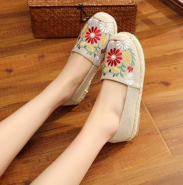 Espadrilles dengan bordir tangan